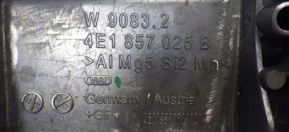 фото №11, Каркас панель приладів консолі audi s8 a8 d3 4e1857025b