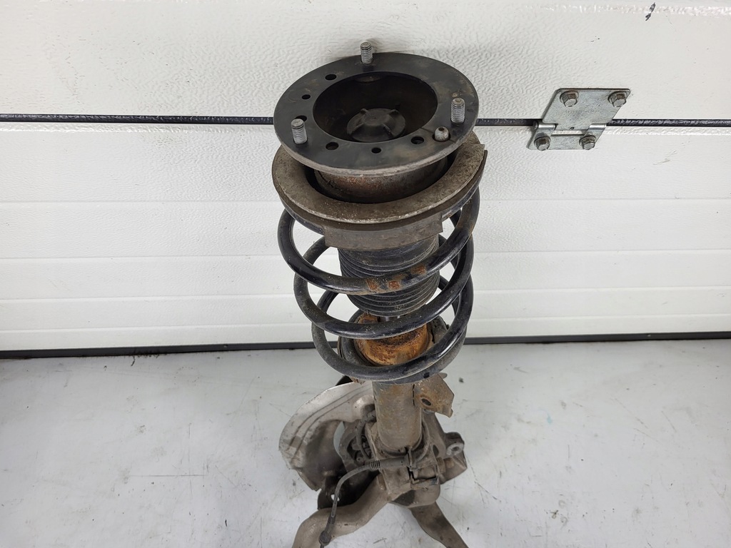 фото №6, Bmw e90 e91 05r 320 2.0 d поворотний кулак права важіль амортизатор 6764444