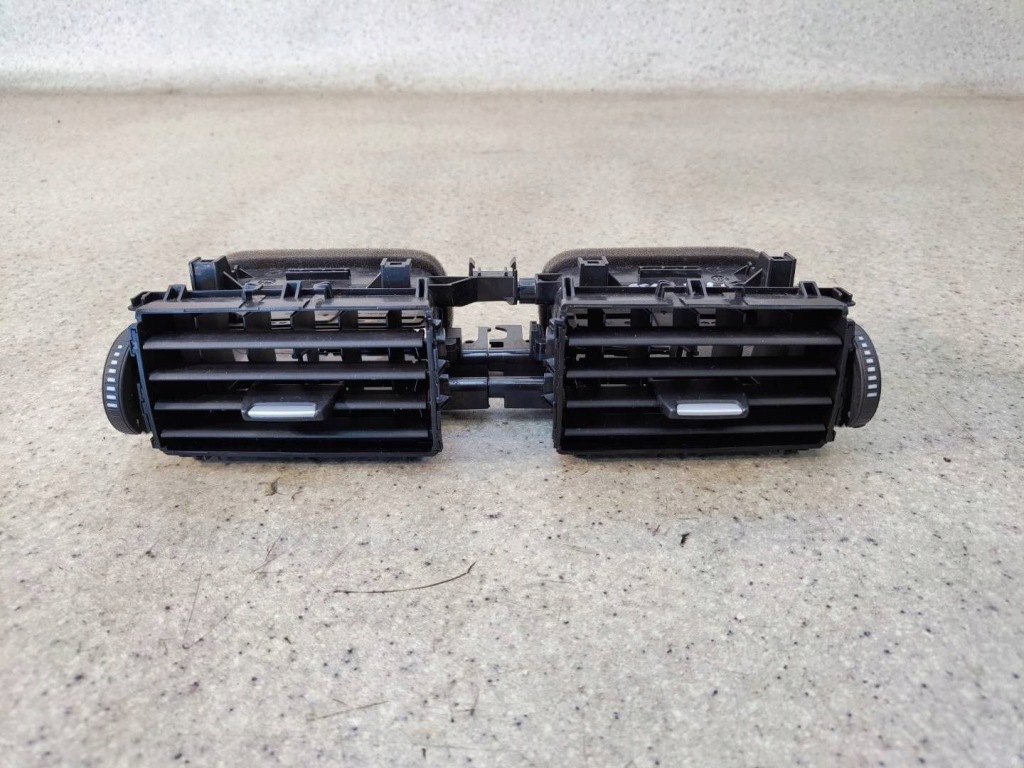 Купить Решётка насадка обдув средняя bmw 3 gt f3 9218552