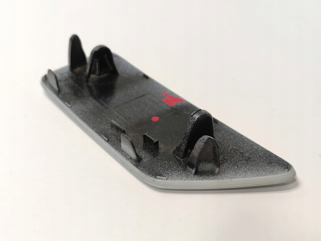 фото №6, Audi a7 4k заглушка распылителя правый перед 4k8955276a