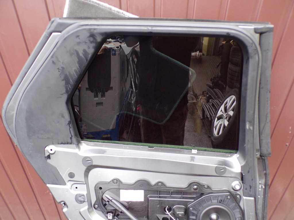 фото №10, Дверь левый задняя land rover discovery v