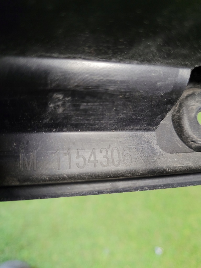 фото №13, Renault zoe i 1 решітка середня хром