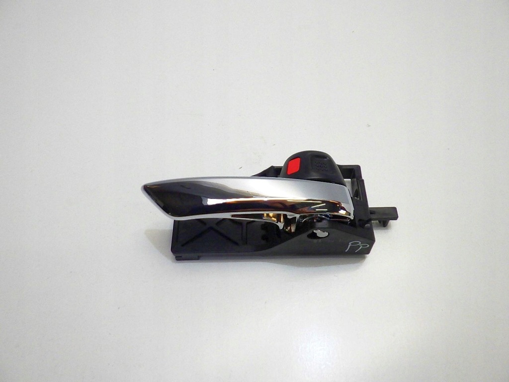 фото №1, Sx4 s cross 2022 n.model ручка правый перед