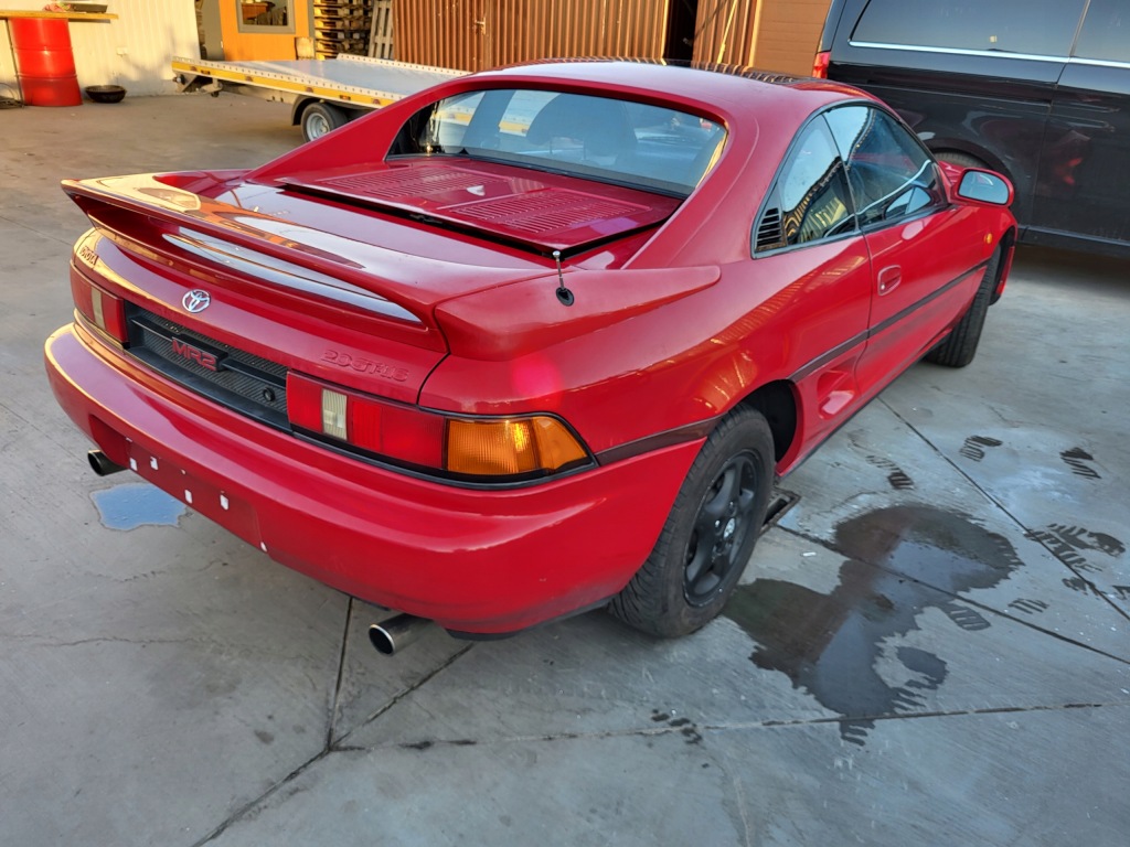 фото №2, Toyota mr2 sw20 крила правий задня чверть