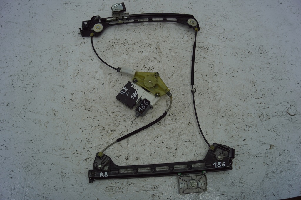 фото №1, Механізм скло лівий перед audi r8 420