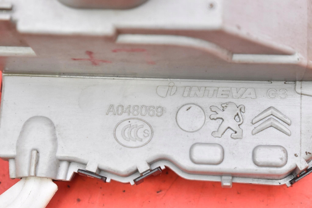 фото №7, Замок дверь левый задняя задний a048069 peugeot 3008 1 i lift 13-16