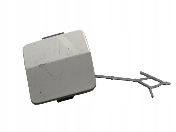 фото №1, Skoda scala 19- заглушка бампера фаркоп задняя