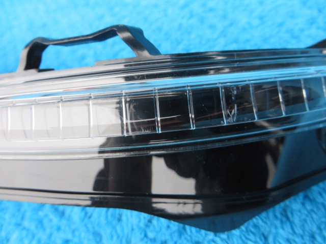 фото №4, Audi q7 sq7 4m0 поворотник зеркало левый