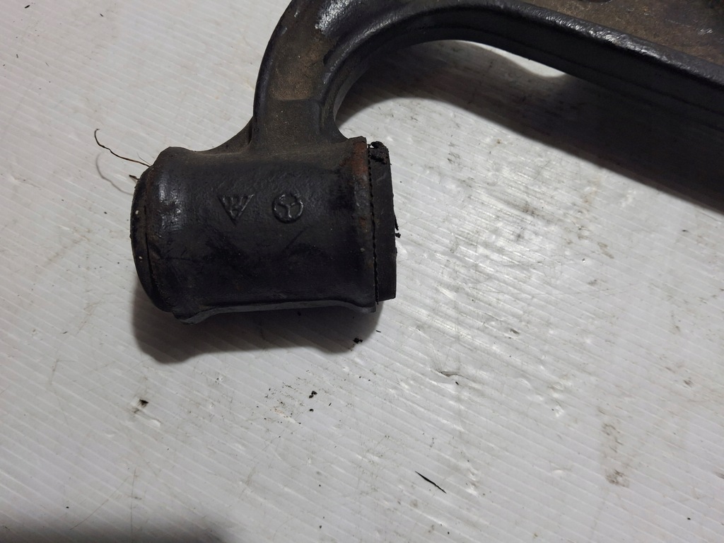 фото №6, Mercedes w163 ml рычаг правый перед передний