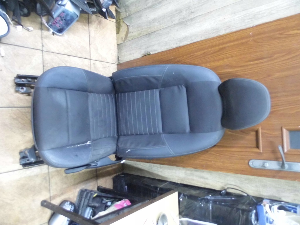 фото №1, Volvo v50 s40 ii 2.0d 05' сидіння лівий перед