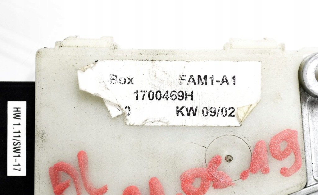 Моторчик люк 17004680 1700469h 404424 Недорого