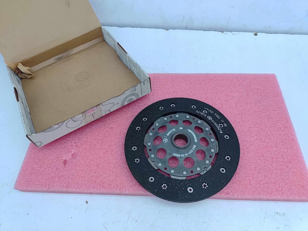 Купить Mercedes w124 диск сцепления nowa оригинал 5847