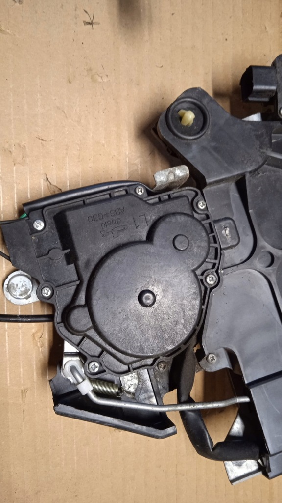 фото №6, Kia sedona carnival ii замок дверь левый bok