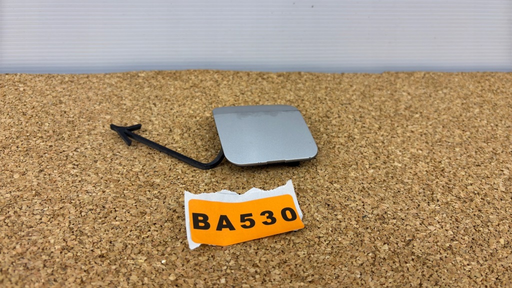 Купити Opel corsa e заглушка фаркоп бампера задня 13399548 ba530