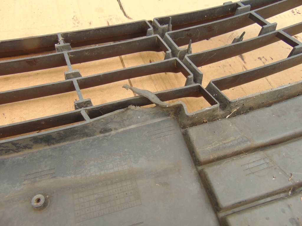 Решётка  решётка радиатора передняя ford mondeo mk4 рестайлинг Недорого