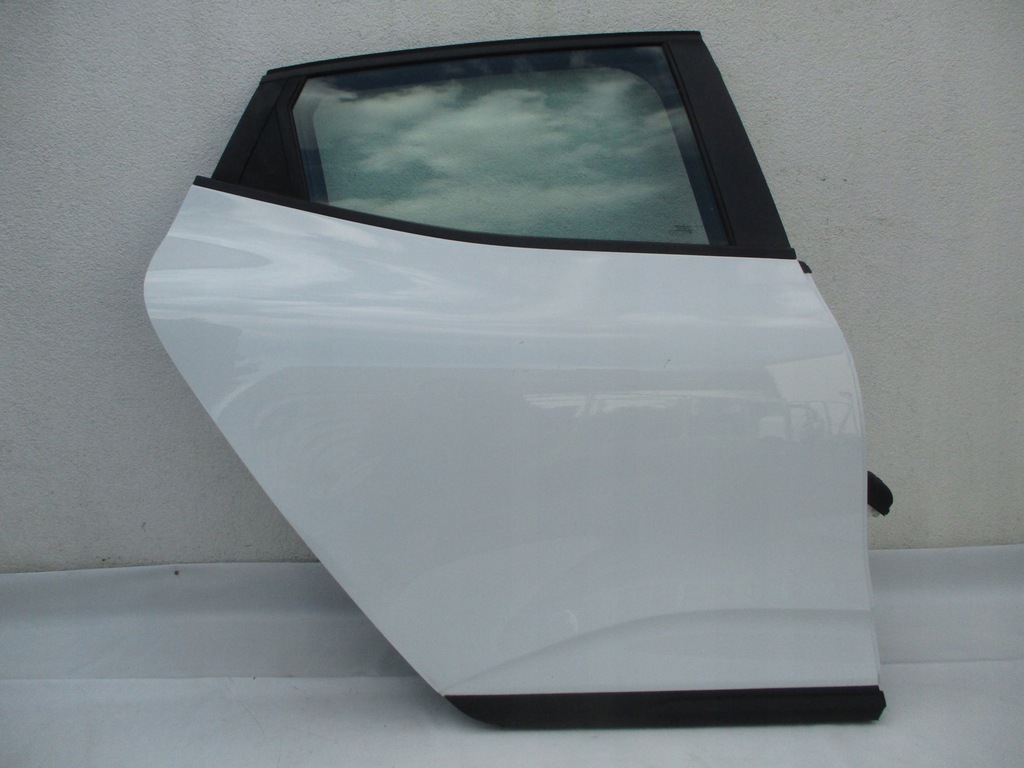 фото №1, Renault clio v двері правий задня ov369 19 rok повний