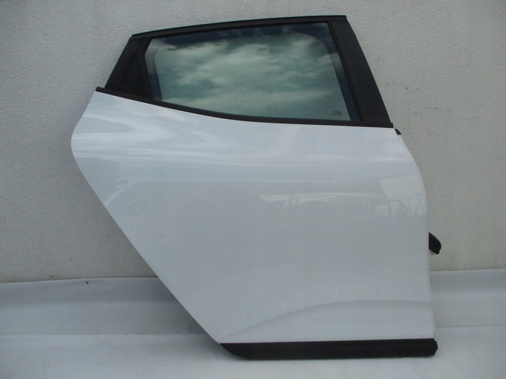 фото №1, Renault clio v двері правий задня ov369 20 rok повний