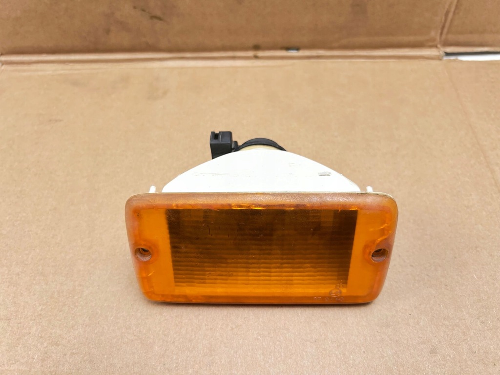 фото №1, 2005 jeep wrangler поворотник передній 55157033aa