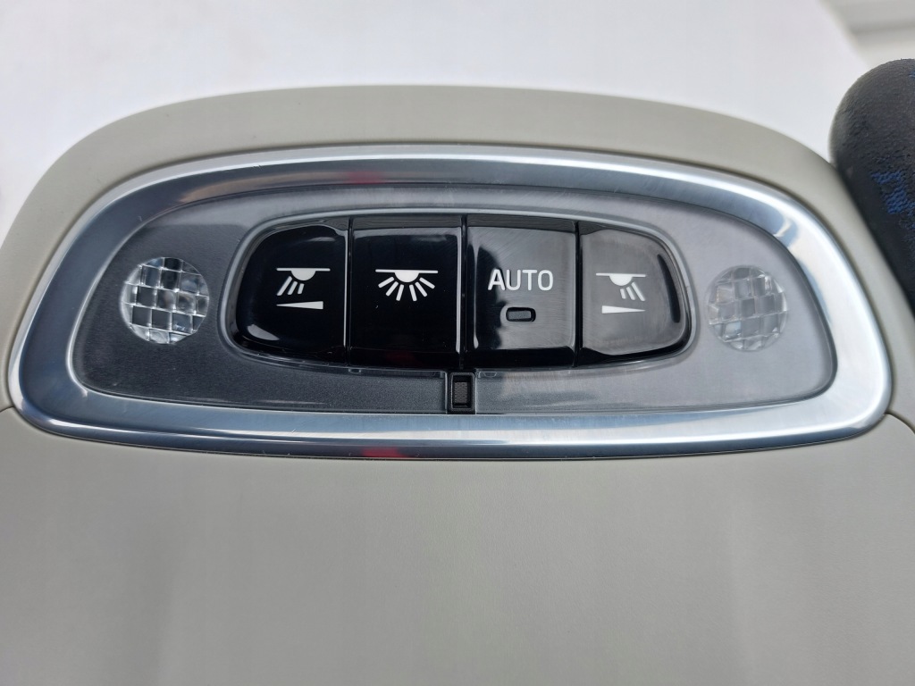 фото №8, Лампа салону кабіни volvo v60 ii 18r+ eu