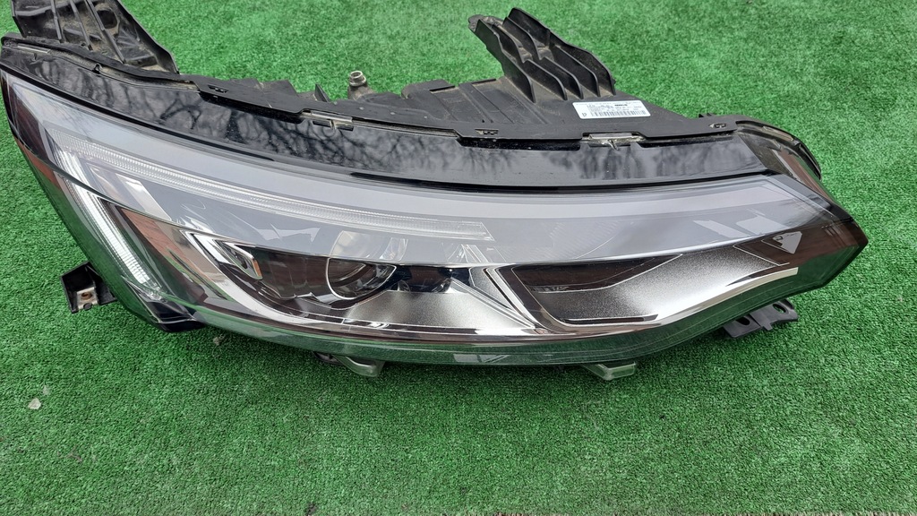 фото №1, Renault talisman лампа передняя kpl