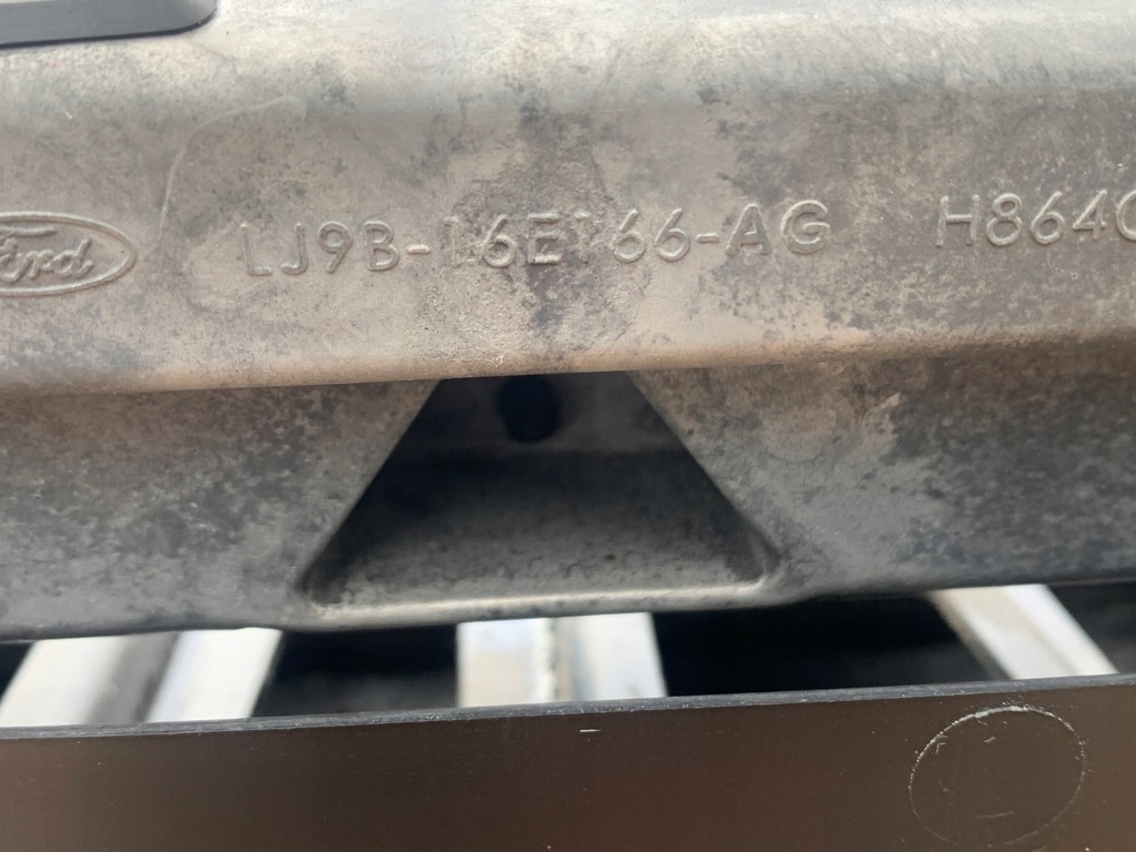 фото №16, Ford mustang mach-e 75.7kwh pas передний балка góra dół усилитель бампера