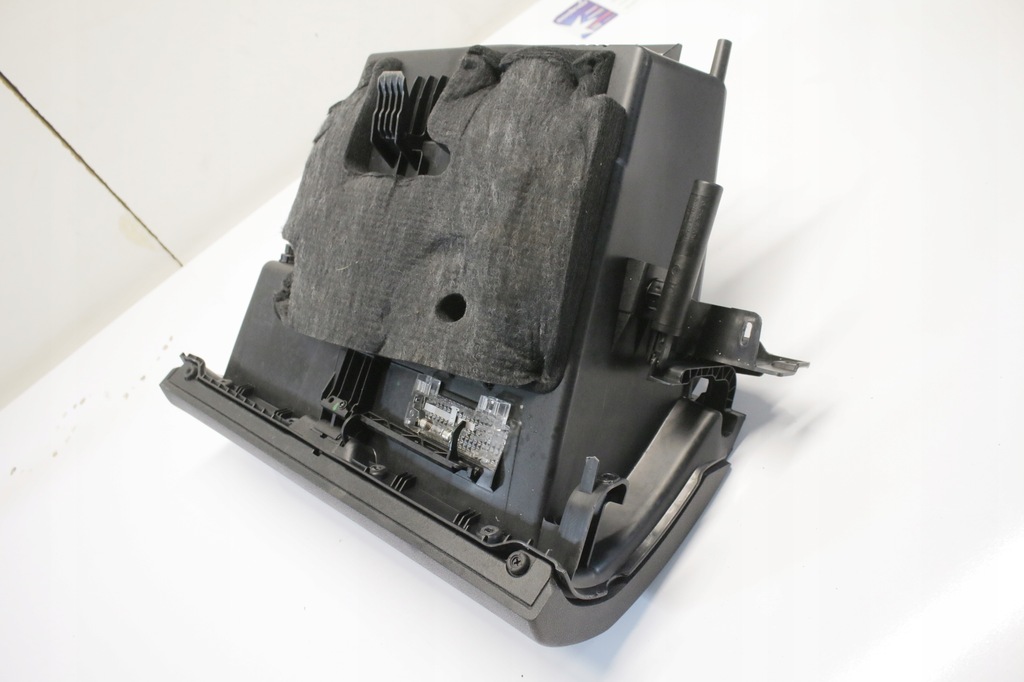 фото №6, Бардачок пассажира mercedes w169 a-klasa