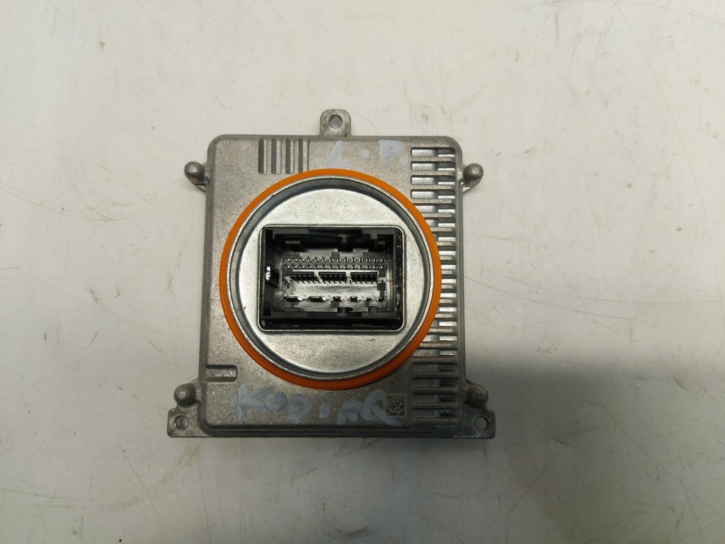 фото №1, Skoda kodiaq lift преобразователь модуль led левый перед 992941572ce
