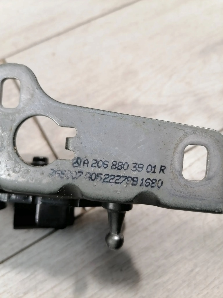 фото №6, Mercedes w206 петля капот правый a2068803901