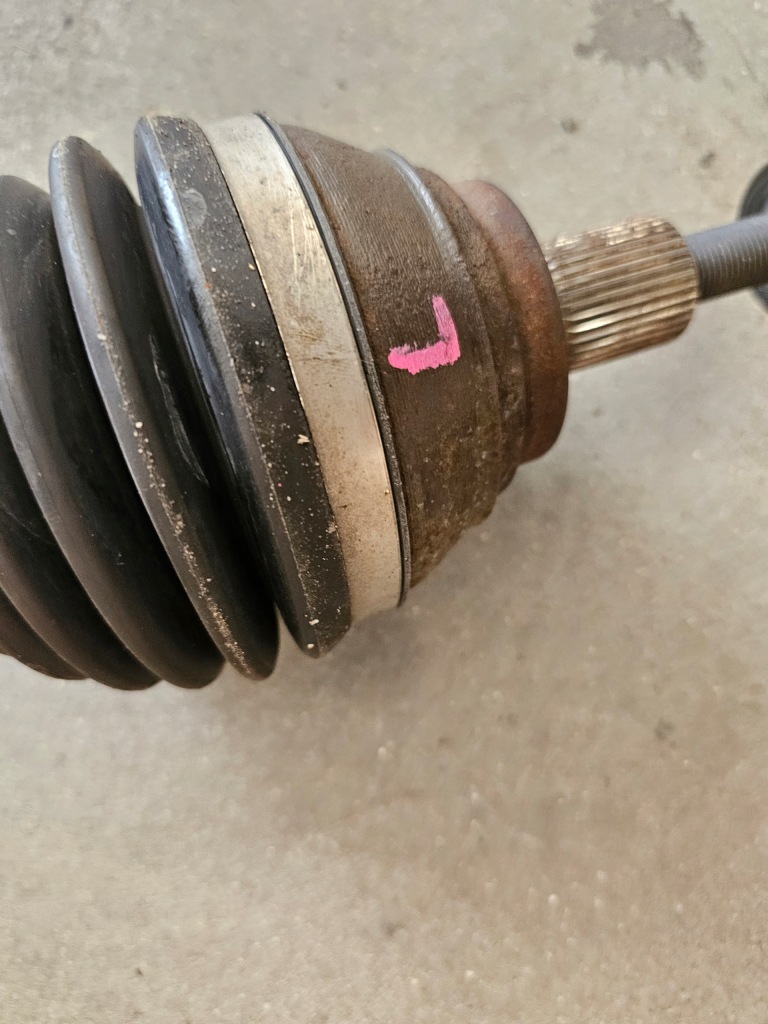 фото №6, Vw passat b7 1.6 tdi 10-14 привідний вал ліва лівий перед