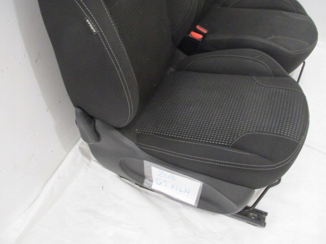 фото №13, Peugeot 208 lift перехідник з фургон заднє сидіння ремені