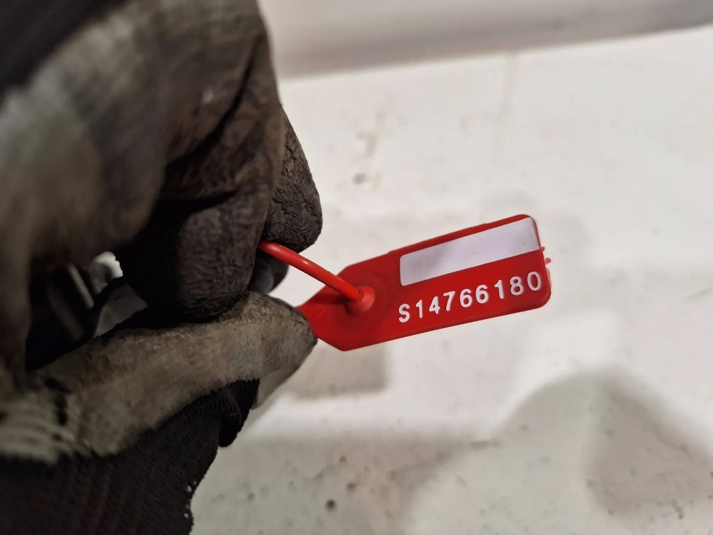 фото №4, Насос abs bosch 0265231300 renault scenic ii 03-