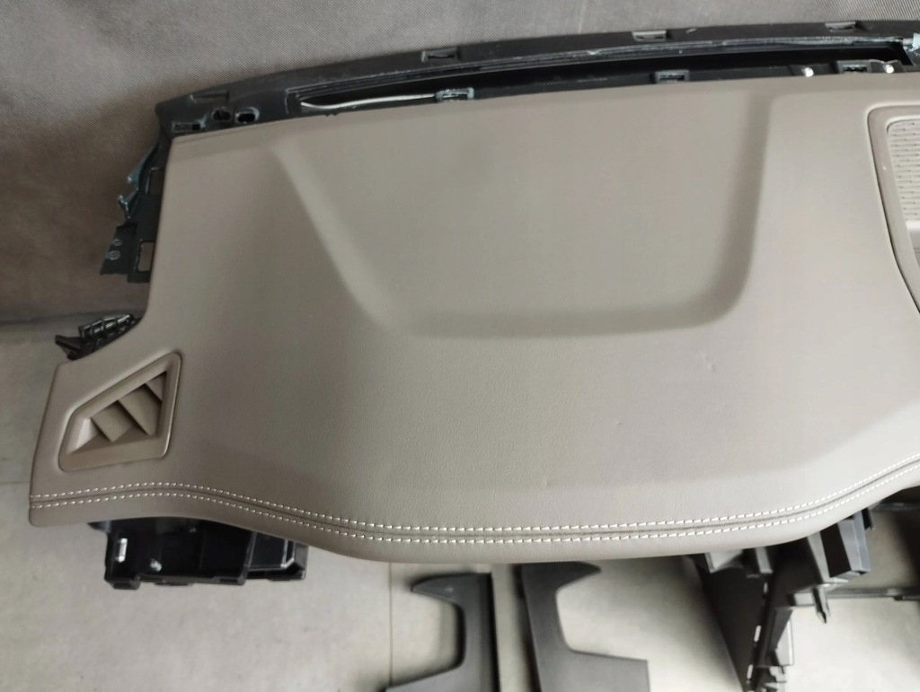 фото №10, Vw amarok ii приборная панель подушки безопасности ремни оригинал