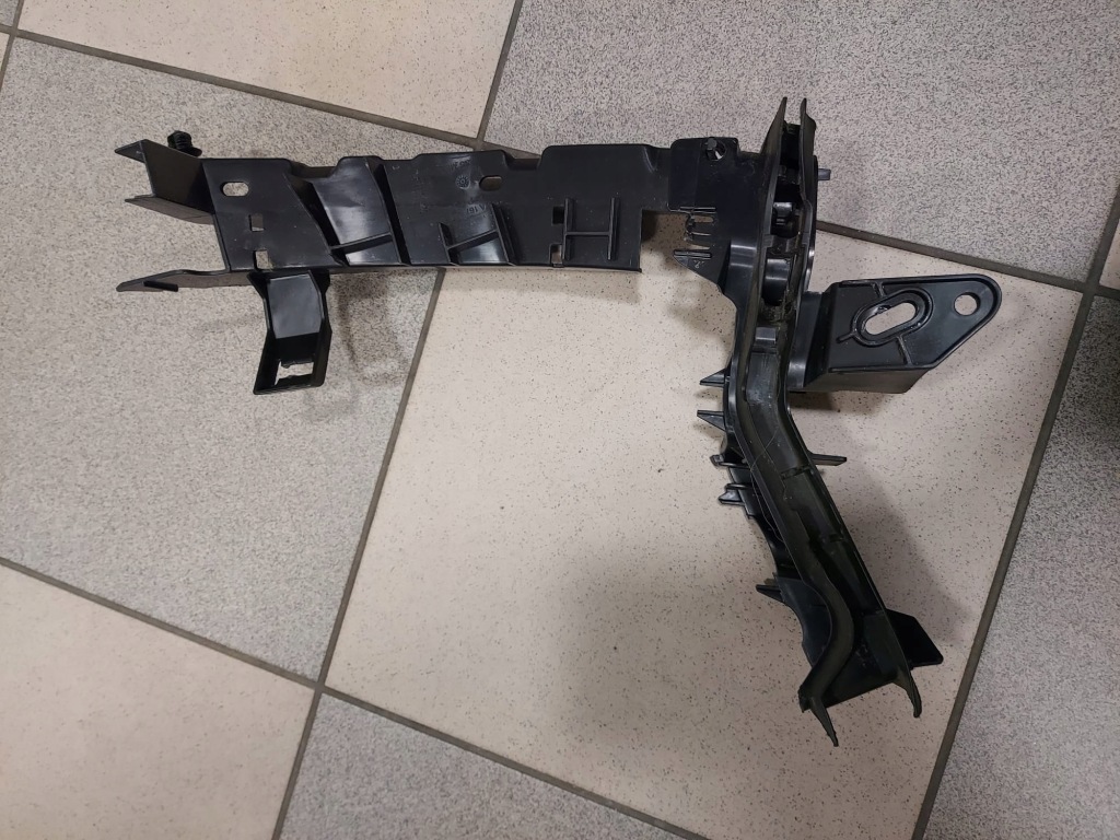 фото №1, Mercedes gle w167 кронштейн a1678312200 a1675463700