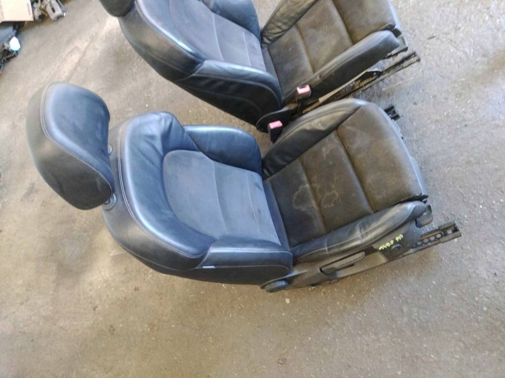 фото №1, Сиденья комплект audi a4 b8 sedan полукожа x