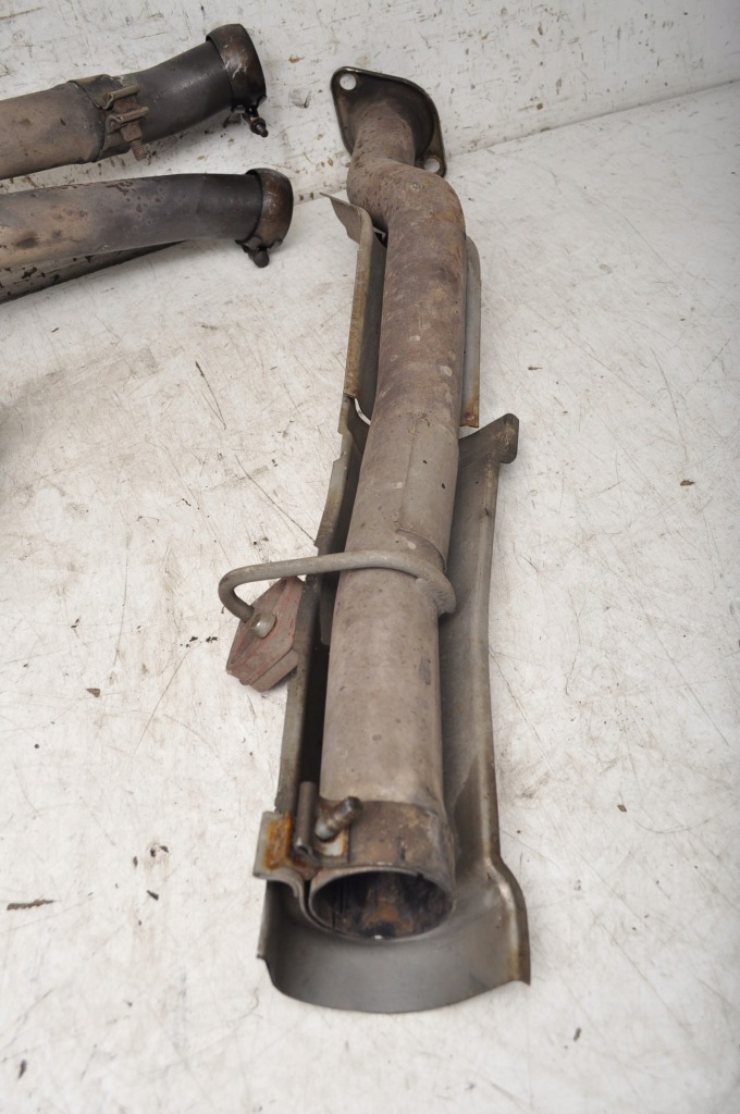 фото №4, Aston martin db9 трубы выпускные 4g43-5220-ed комплект