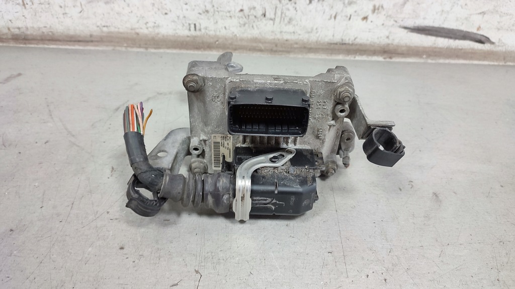 фото №1, Бортовой компьютер блок управления двигателя alfa romeo 147 1.6ts