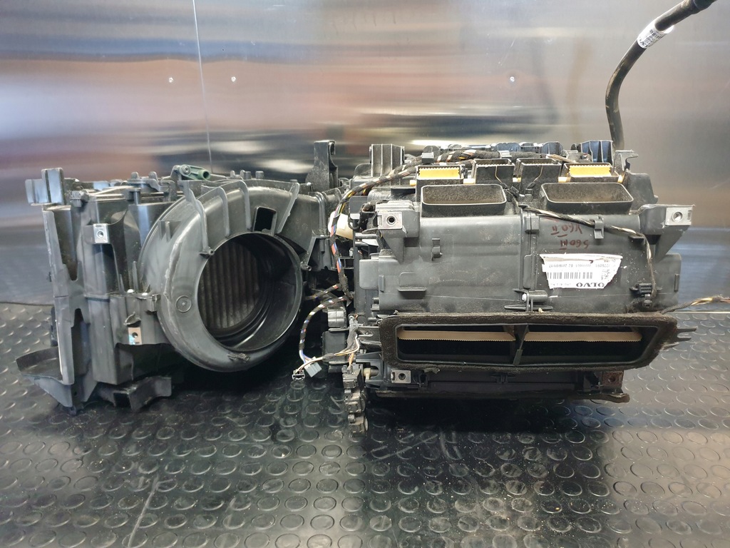 фото №7, Volvo s60 iii s90 v60 v90 xc60 ii xc90 отопитель