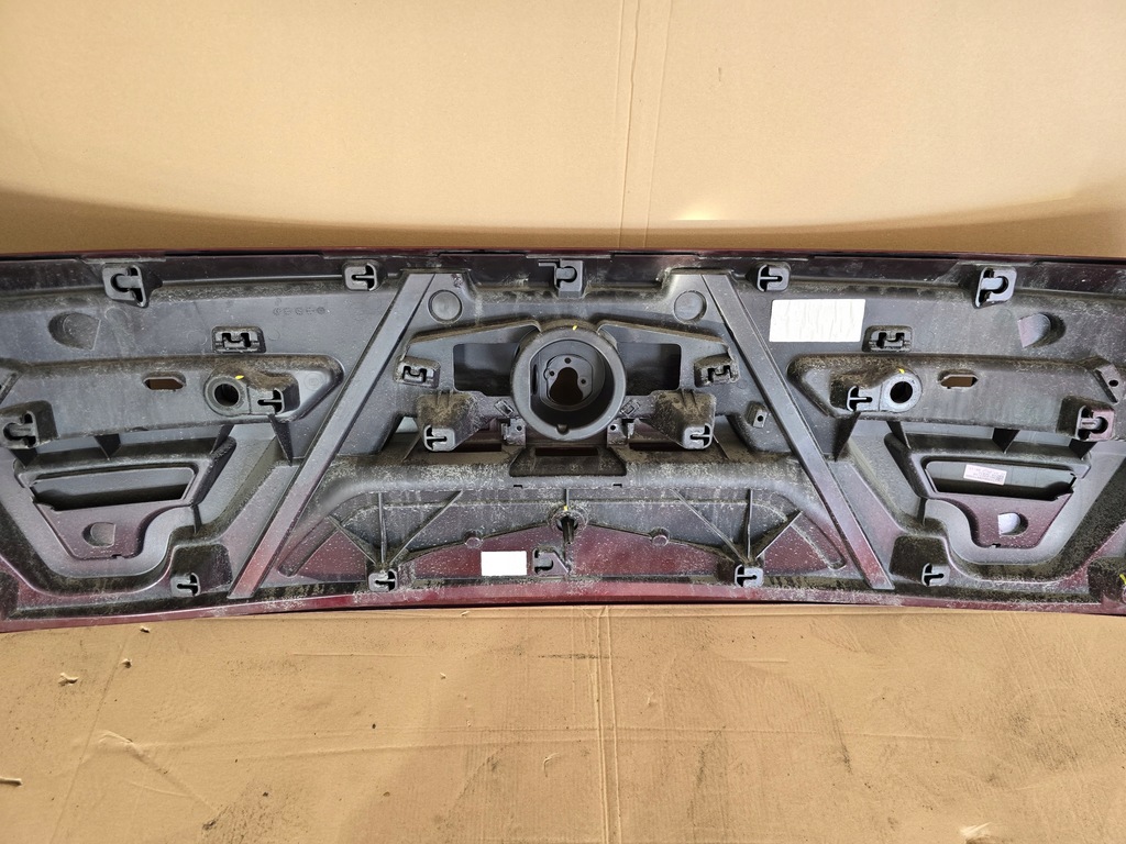 фото №6, Bmw ix i20 накладка кришка багажника задня