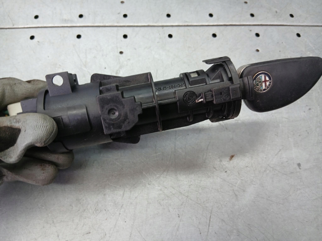 Замок запалювання alfa romeo 147 1.9jtd 03r Оригінал