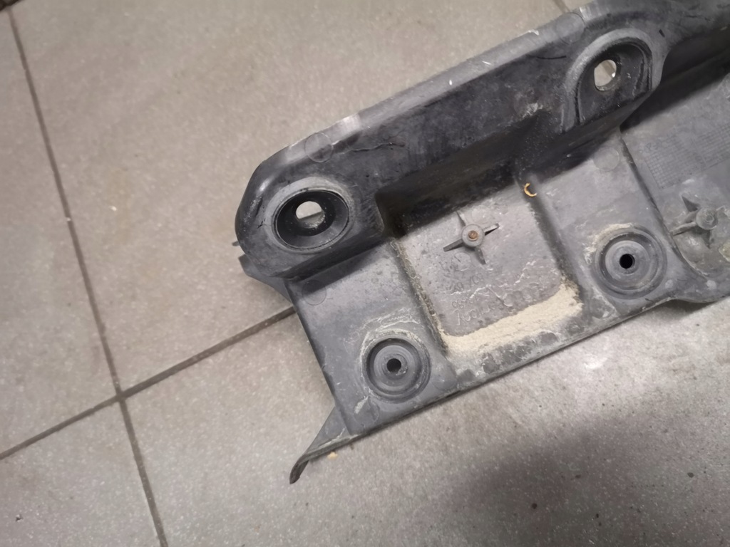 фото №6, Направляющая бампера правый задняя audi a6 c6 4f5807892