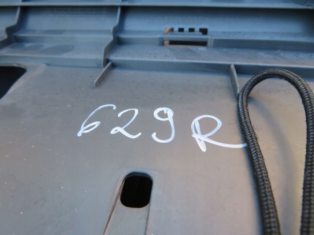 фото №16, Dacia logan i 1 lift 08-12 решітка радіатора решітка радіатора радіатора 8200748240