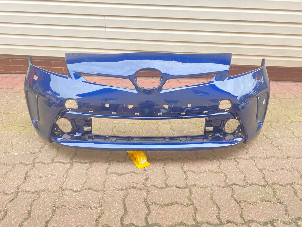 фото №1, Toyota prius iii 3 lift 2012-2016 бампер передній