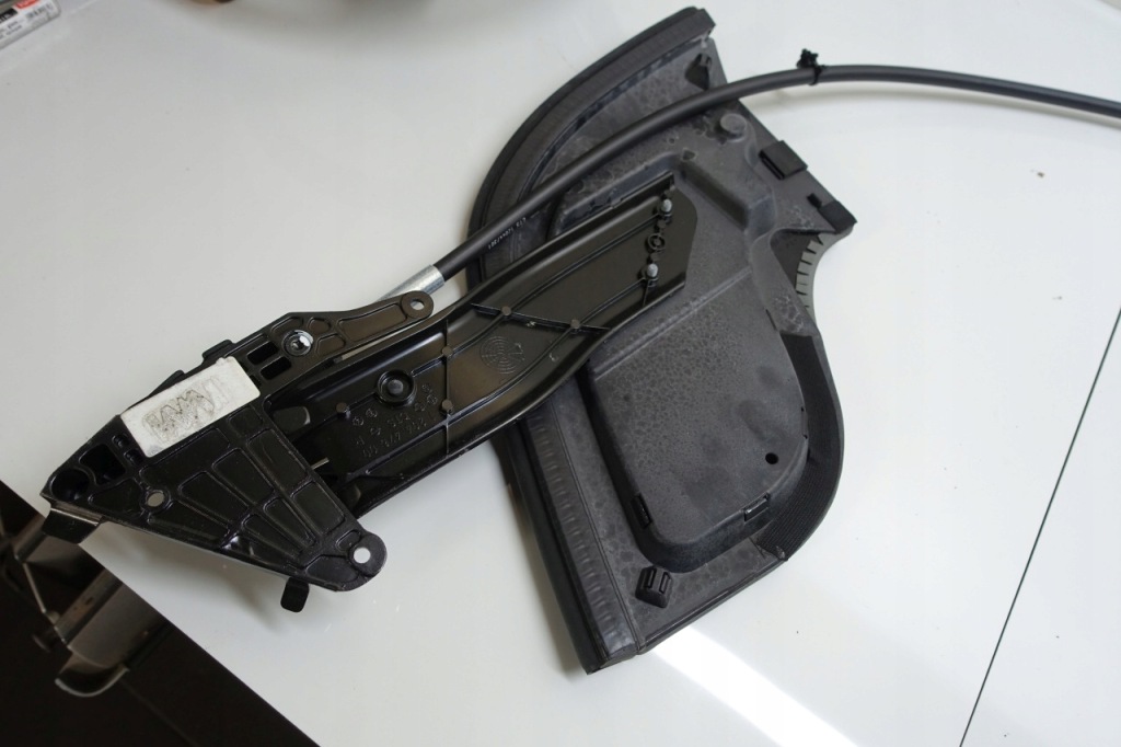 Mercedes r230 sl крышка крыша трос крышки моторчик 0390201950 Оригинал