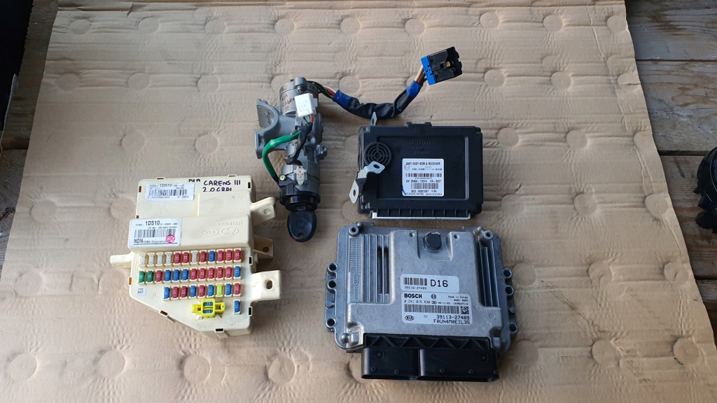 фото №1, Набор стартовый kia carens iii 2.0 crdi