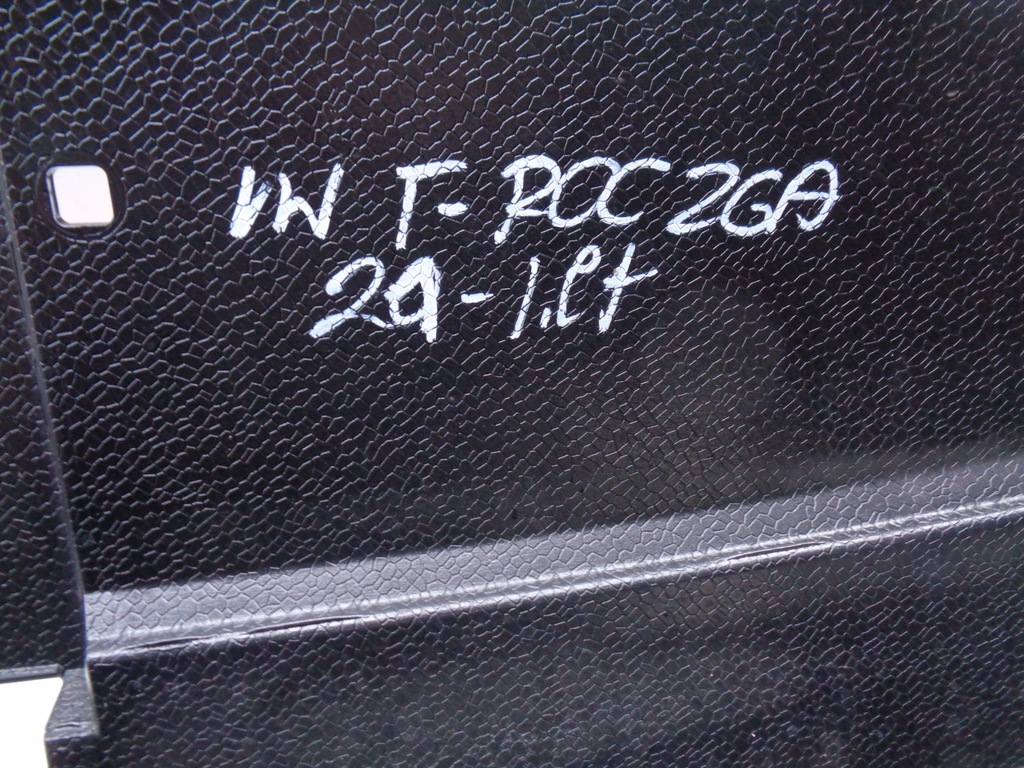 фото №8, Решітка радіатора решітка радіатора vw t-roc 2ga 21- lift