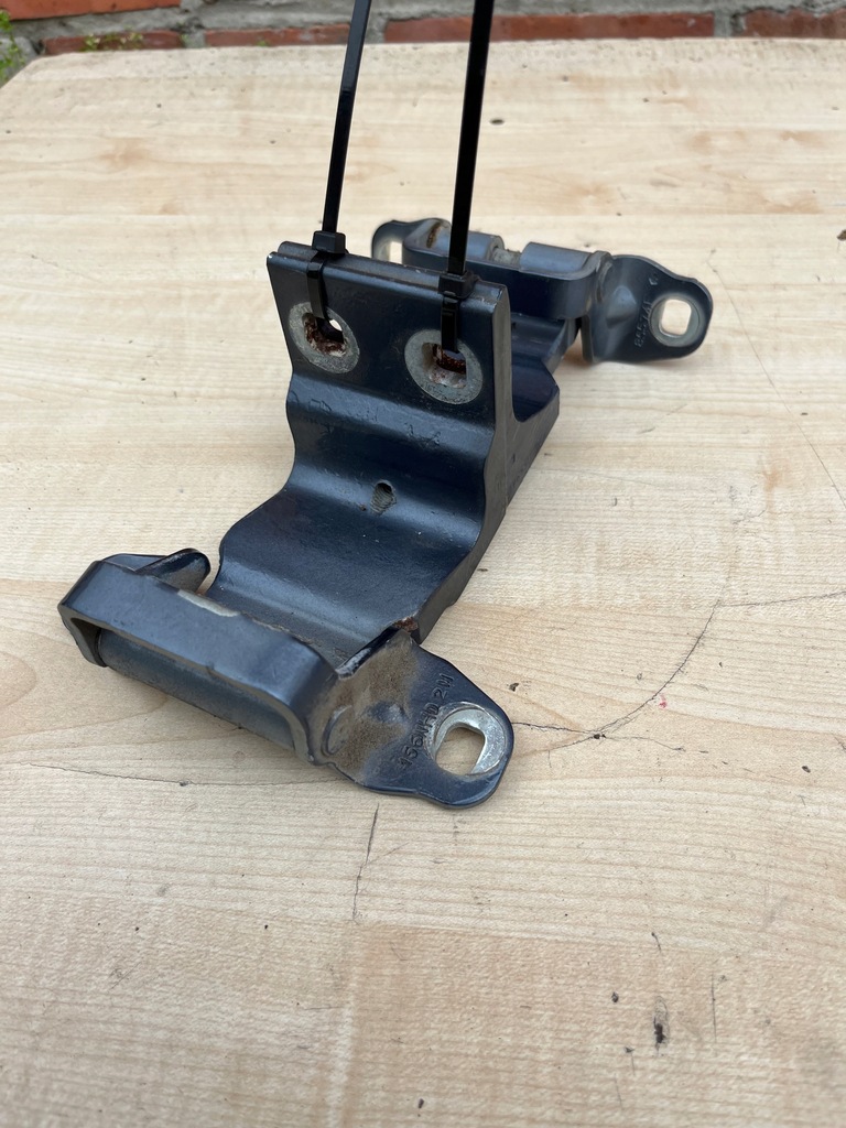 фото №1, Jeep grand cherokee kj петли крышки багажника