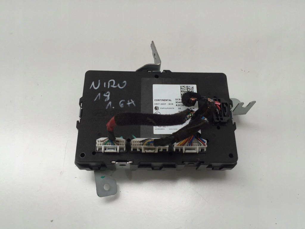 фото №1, Kia niro 18 1.6h модуль continental bcm 95400-g5cb0