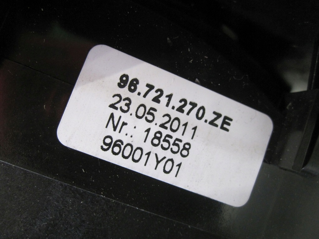 фото №8, Peugeot 3008 i 11r домкрат ручка коробки передач 96721270ze автоматична коробка передач