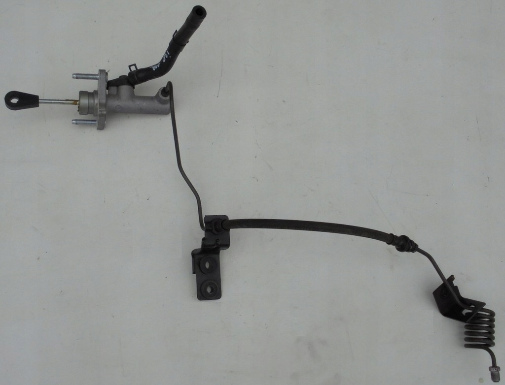 фото №1, Hyundai i20 11 r 1.2 насос сцепления шланг eu