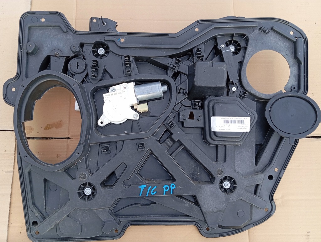 фото №11, Chrysler town country подъемник стекло перед правый grand caravan пассажир 11-